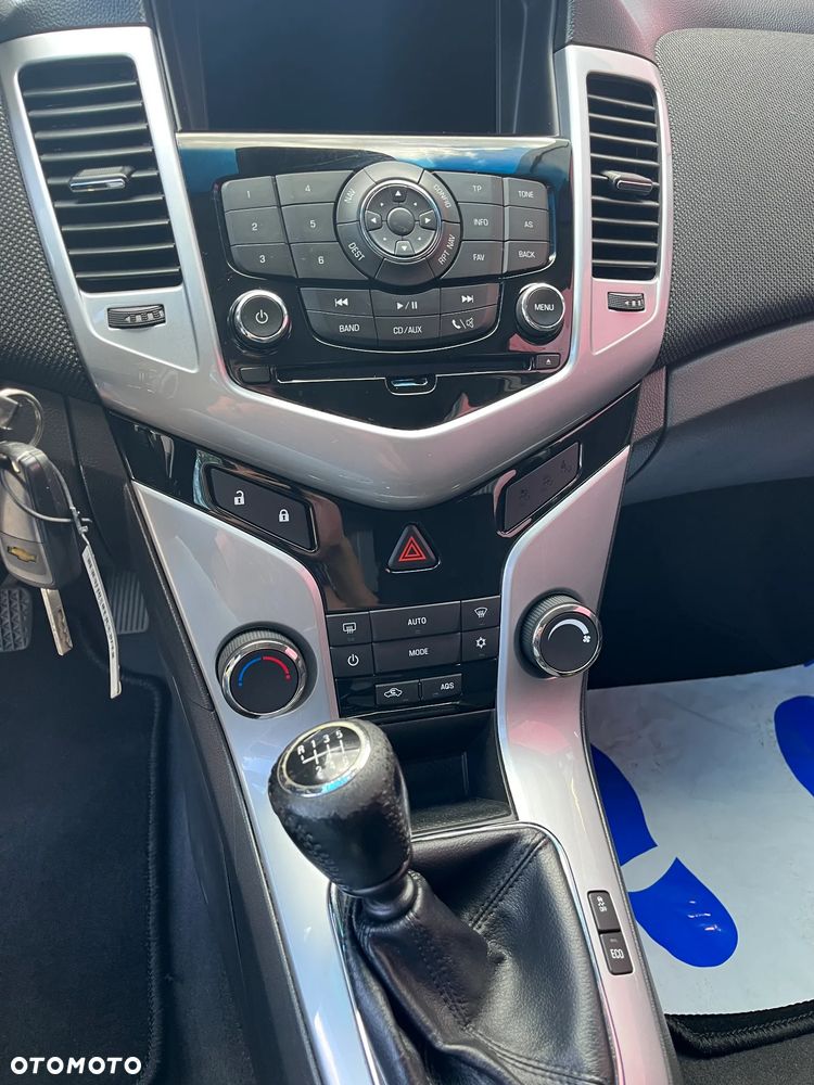 Chevrolet Cruze 1.4T LT+ - 15