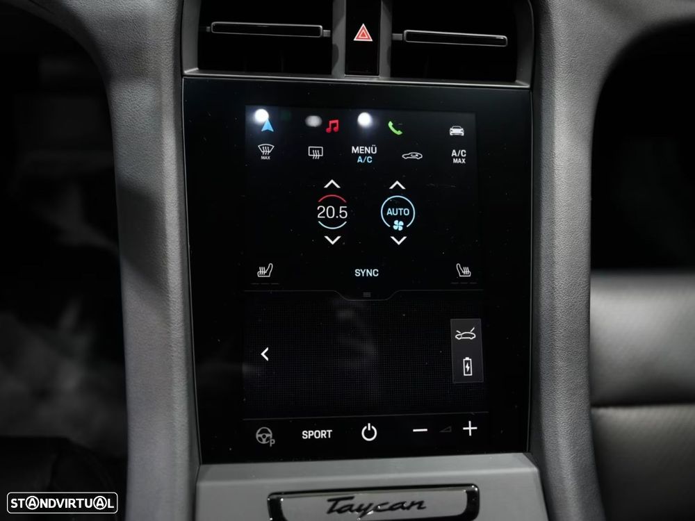 Porsche Taycan - 11