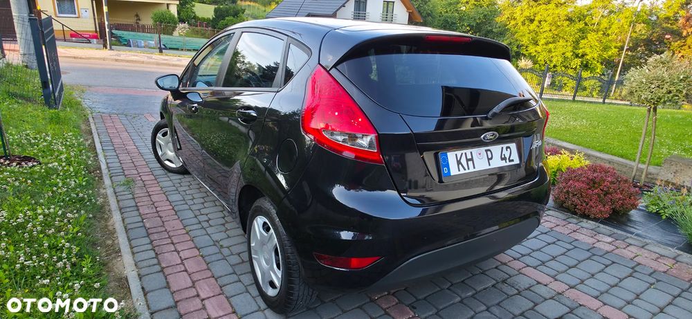 Ford Fiesta 1.25 Champions Edition - 6