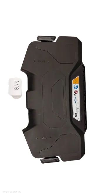 Tylny schowek / kufer LinQ Can-Am – 705017764 – używany