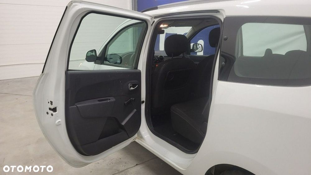 Dacia Lodgy - 19