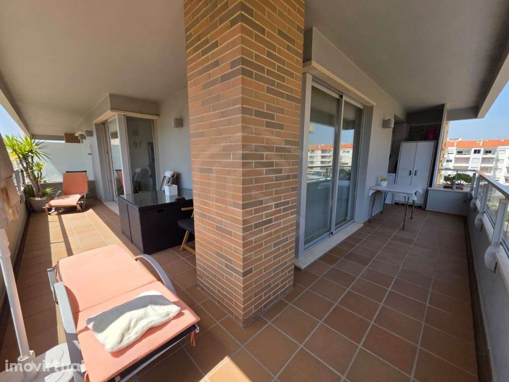 Apartamento T2 com vista mar, a 150m da Praia do Forte Novo - Quart... - Grande imagem: 3/26