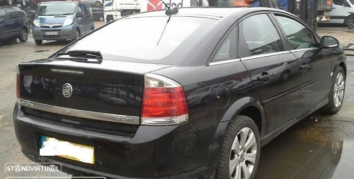 Opel Vectra C 1.9CDTI de 2008 disponível para peças - 3
