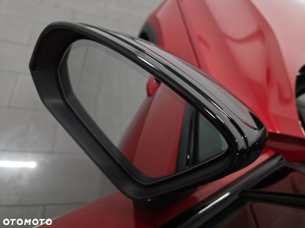 Volvo XC 40 D4 AWD R-Design - 25
