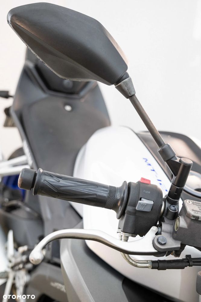 Yamaha MT - 26