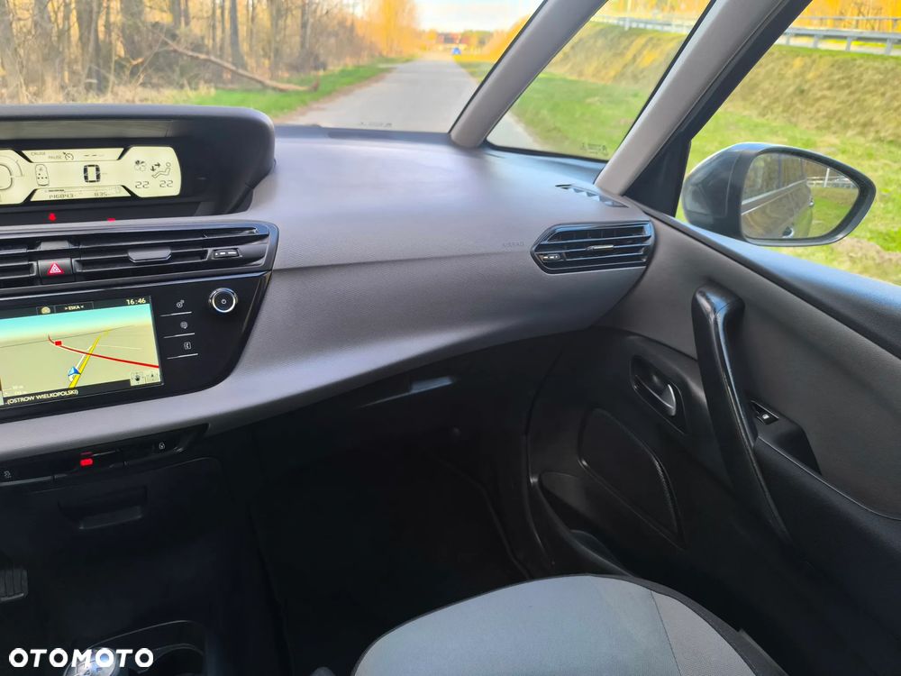 Citroën C4 Picasso VTi 120 Seduction - 24