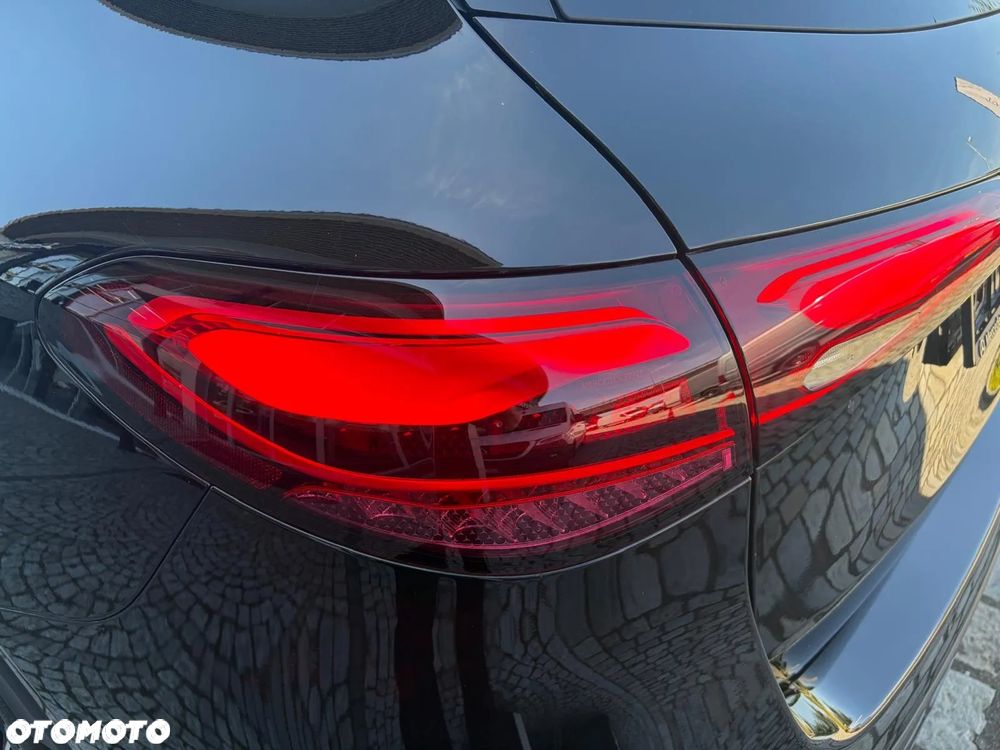 Mercedes-Benz GLC 200 4Matic 9G-TRONIC Edition Avantgarde - 10