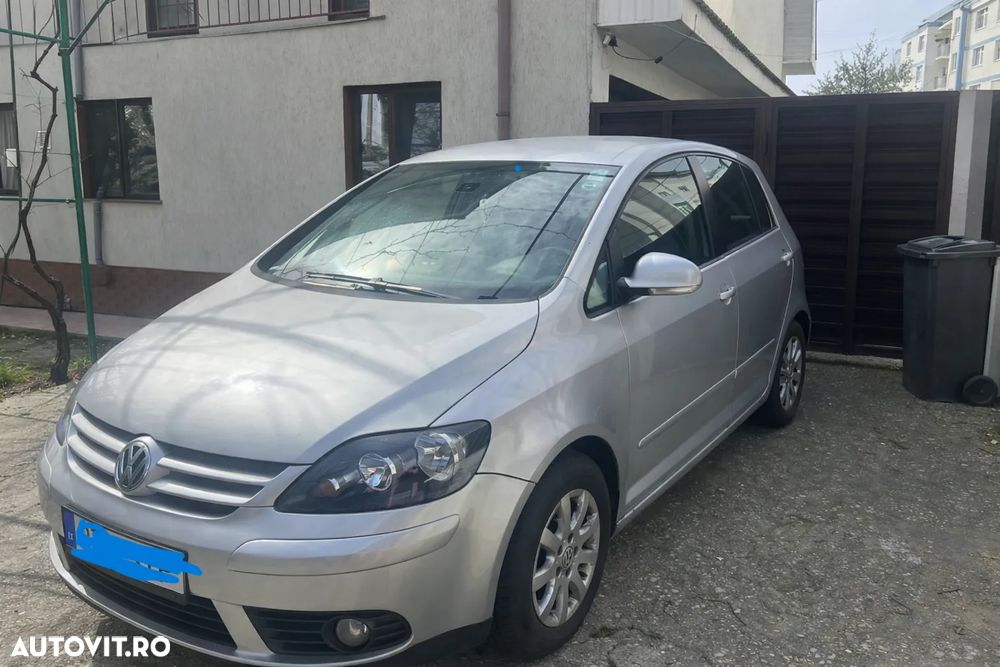 Volkswagen Golf Plus 1.9 TDI Comfortline - 1