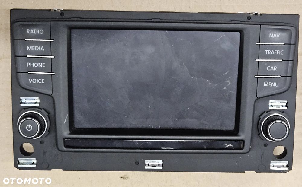VW Passat B8 radio nawigacja 3G0919605D - 1