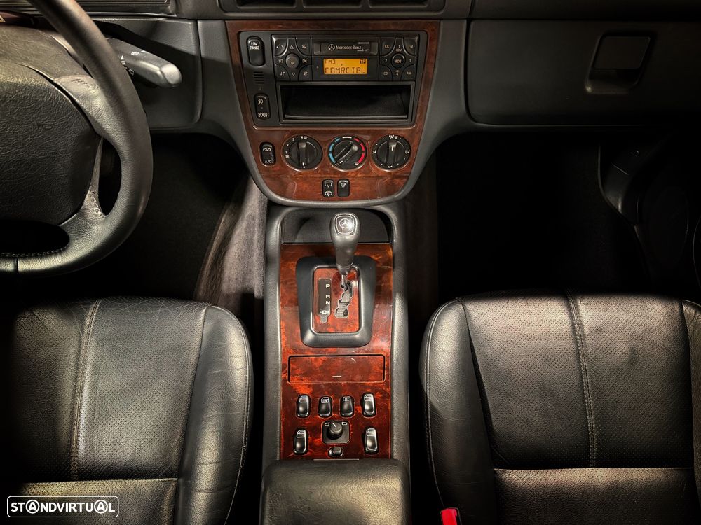 Mercedes-Benz ML 270 - 11