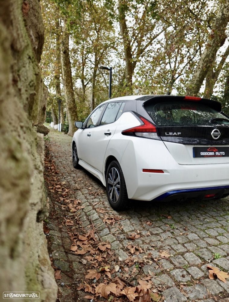 Nissan Leaf - 11