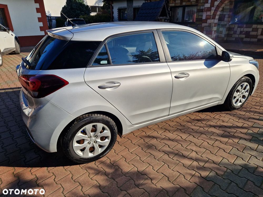 Hyundai i20 1.2 Comfort - 34