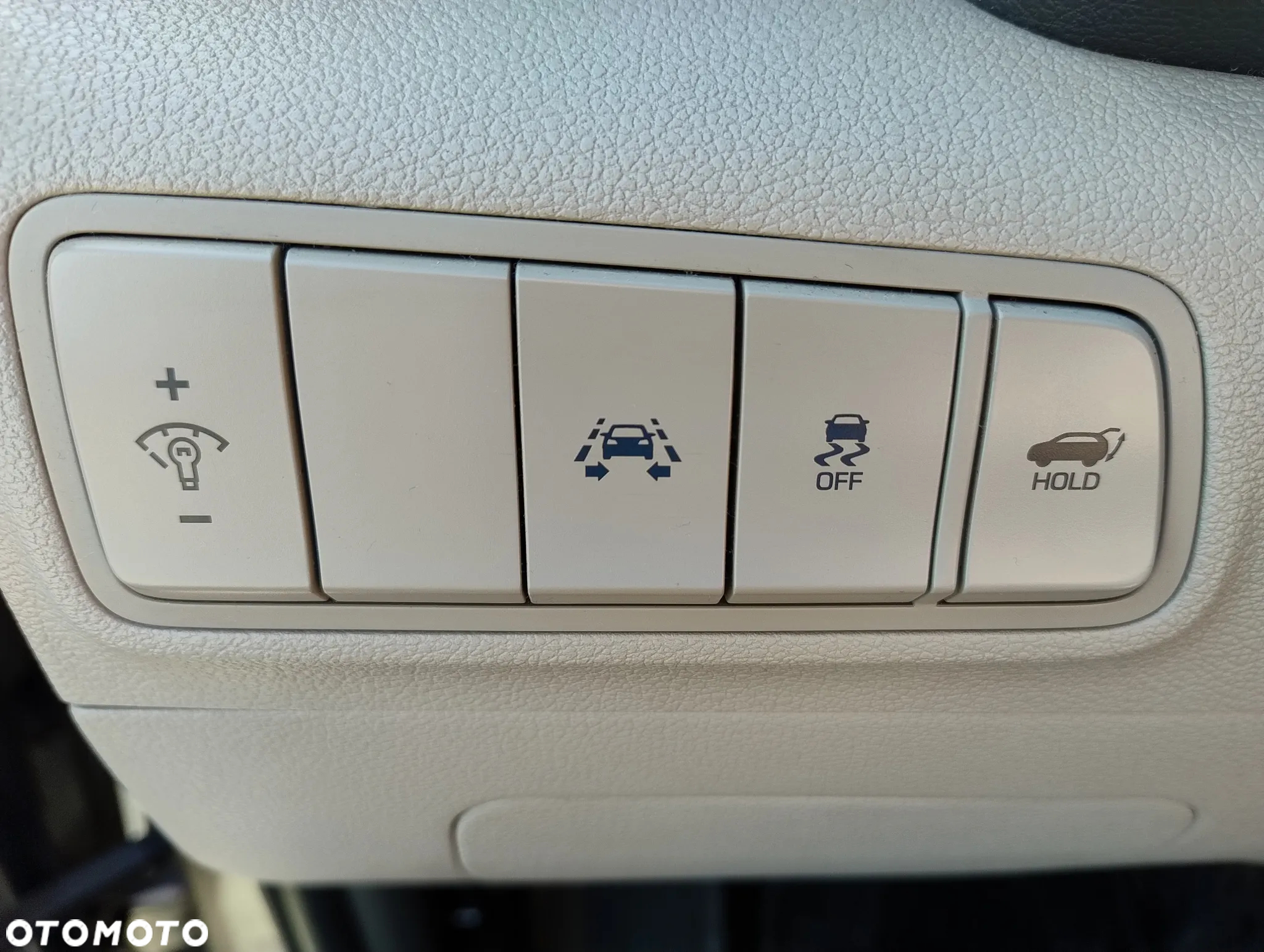 Hyundai Tucson 1.7 CRDI BlueDrive Premium 2WD DCT - 19