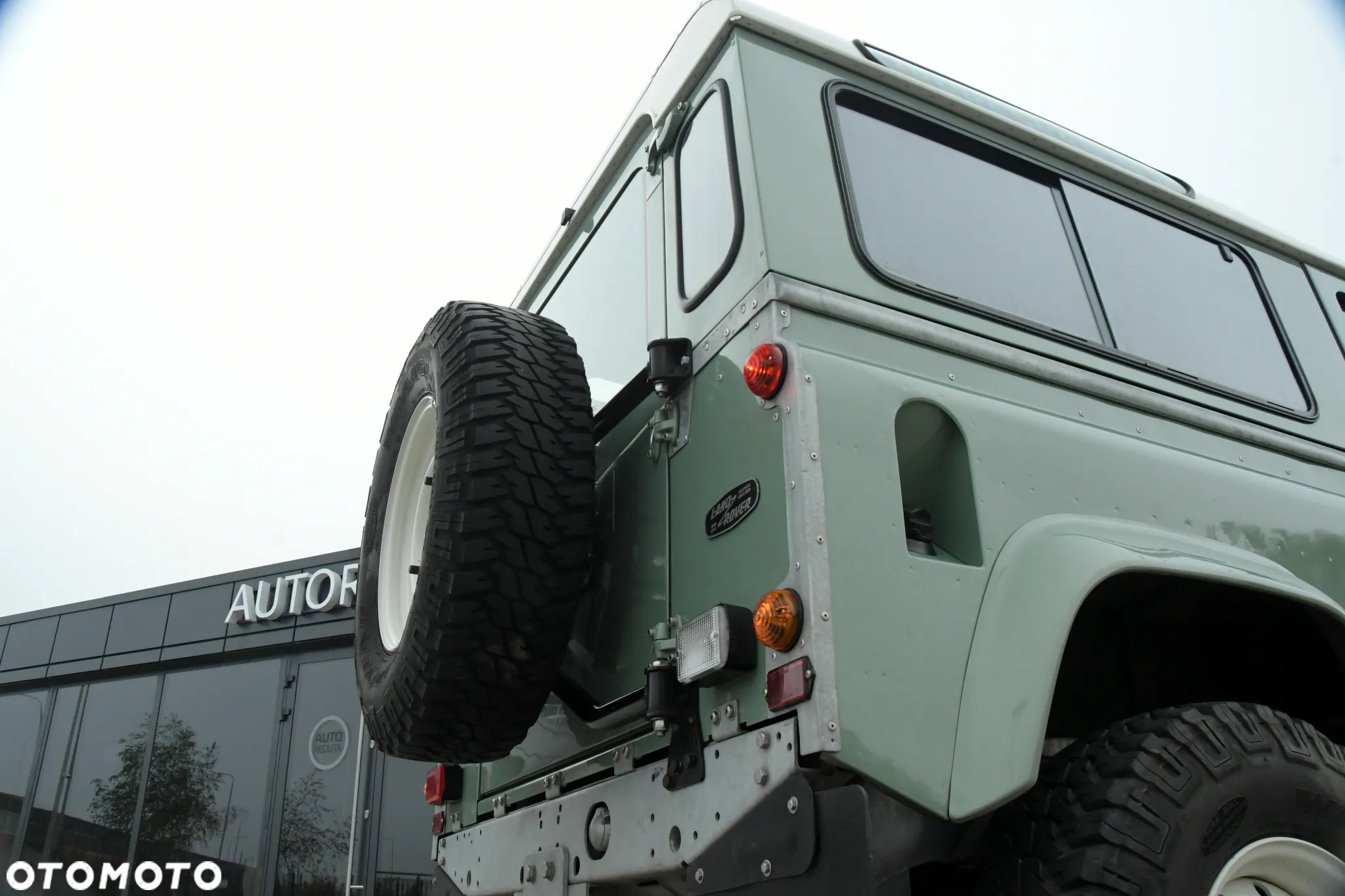 Land Rover Defender 90 2.5 TDI - 17