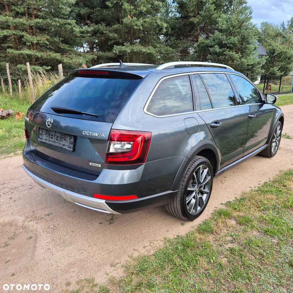 Skoda Octavia 2.0 TDI 4x4 DSG Scout - 5