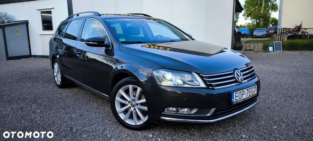 Volkswagen Passat 2.0 TDI DPF DSG Highline - 18