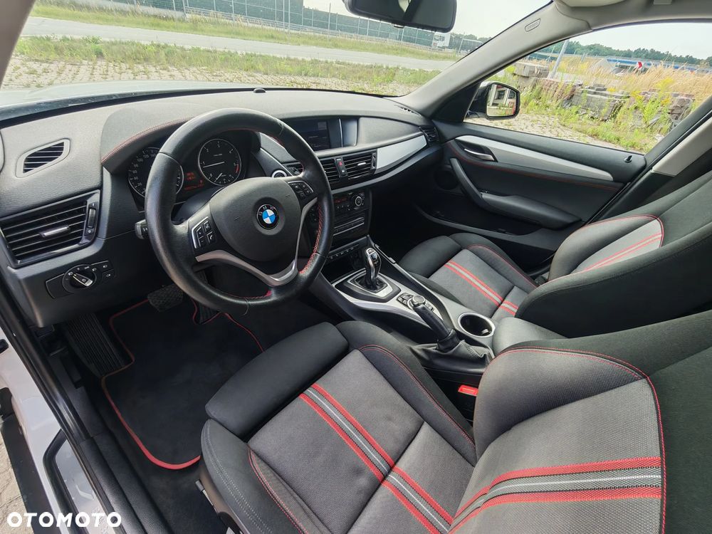 BMW X1 xDrive18d Sport Line - 16