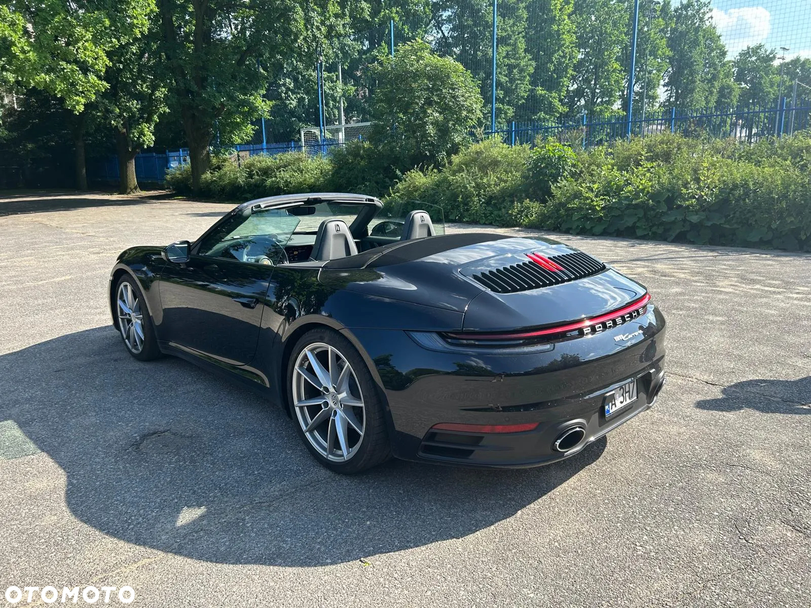 Porsche 911 Carrera Cabrio - 6