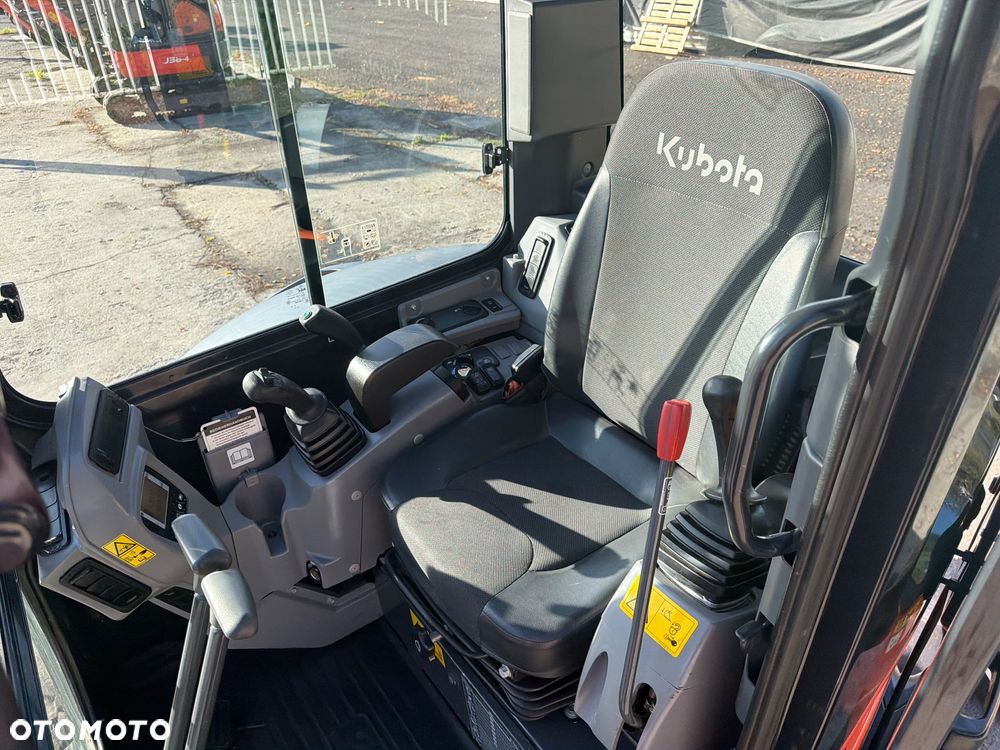 Kubota Minikoparka U36-4 - 29