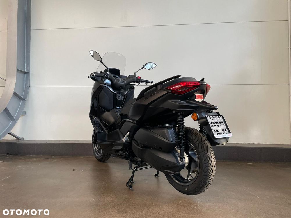 Yamaha X-max - 4