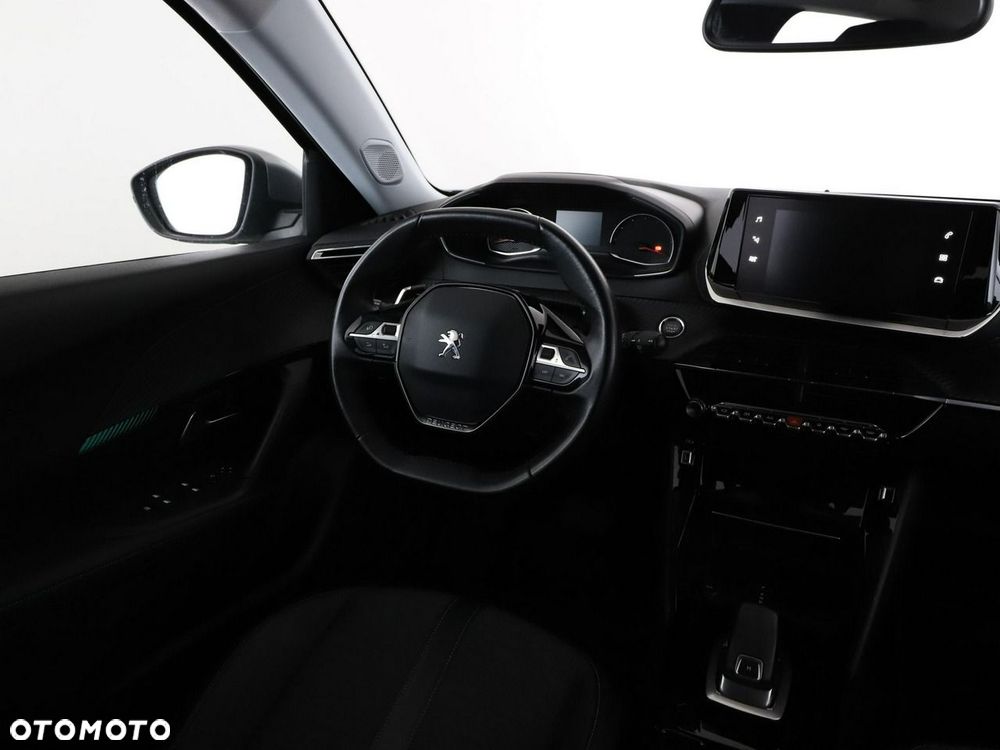 Peugeot 2008 PureTech 130 EAT8 Allure - 17