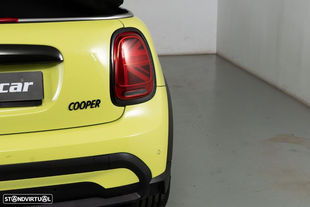 MINI Cabrio Cooper Auto - 15