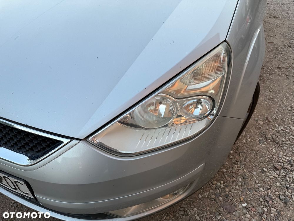 Ford Galaxy - 3