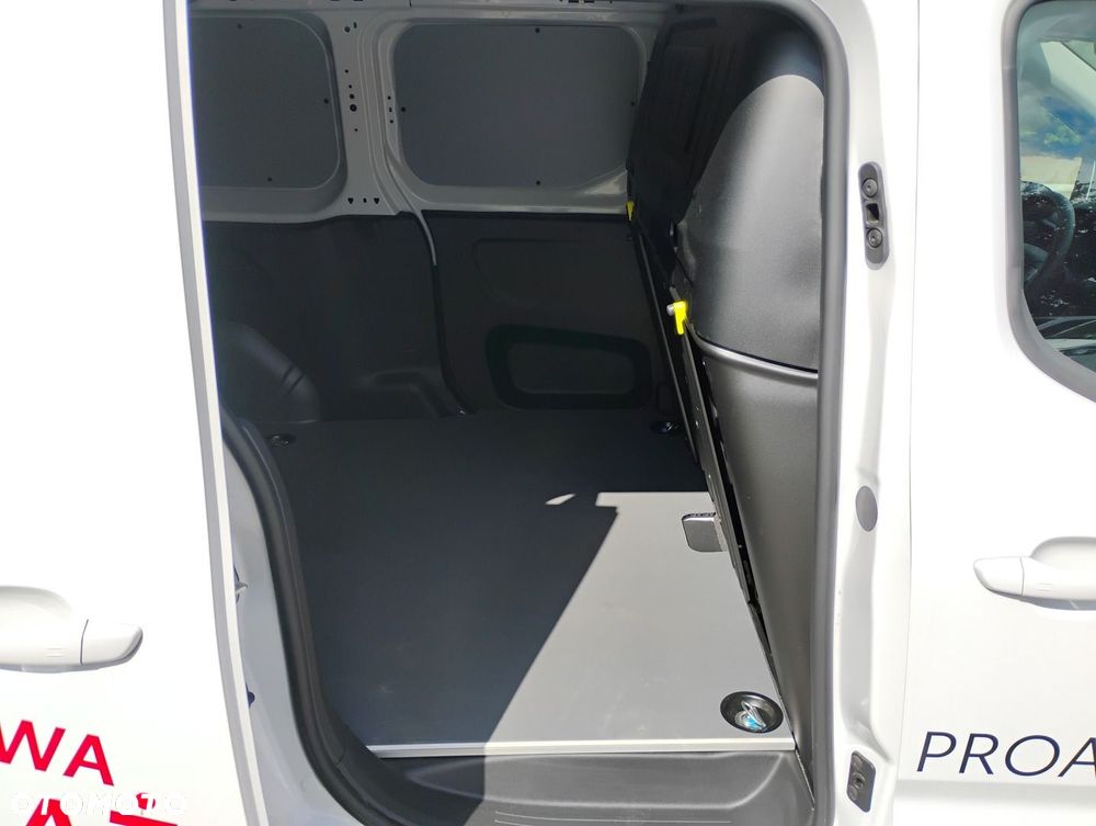 Toyota PROACE CITY - 19