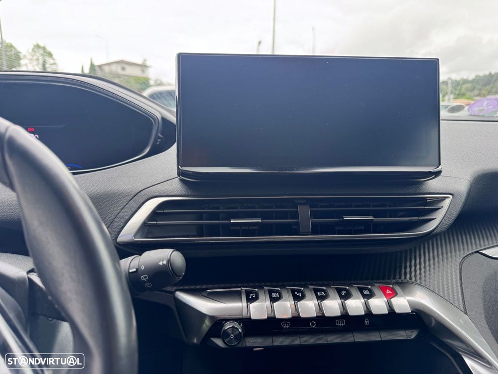 Peugeot 5008 PureTech 130 EAT8 Stop & Start Active - 8