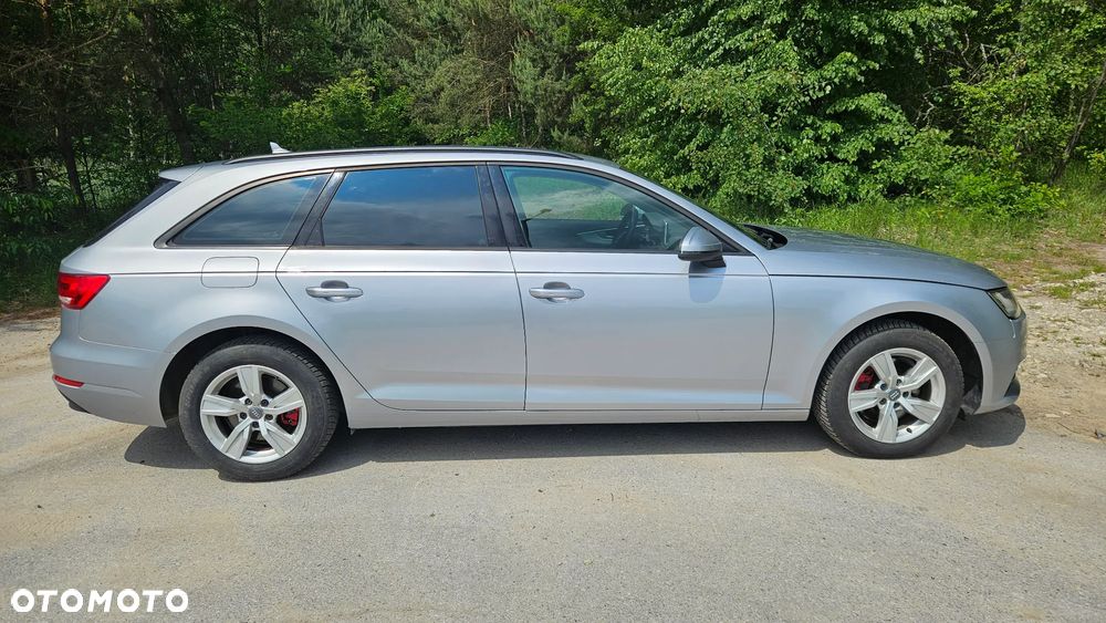 Audi A4 Avant - 9