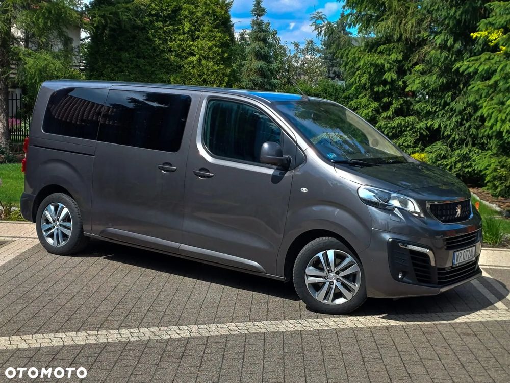 Peugeot Traveller - 3