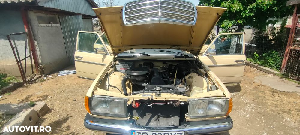 Mercedes-Benz W123 ver-200-d - 9