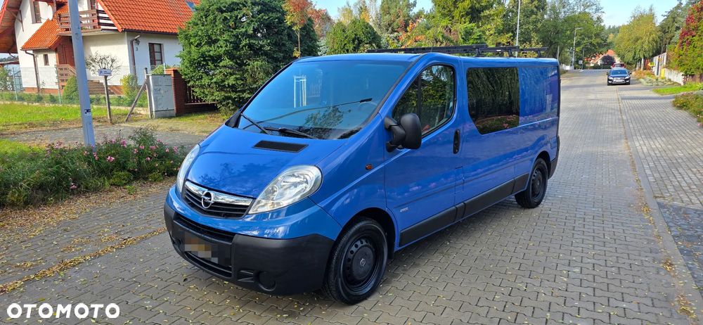 Opel Vivaro - 2