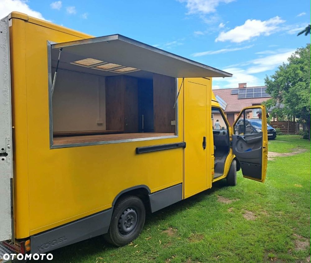 Mercedes-Benz Sprinter - 8