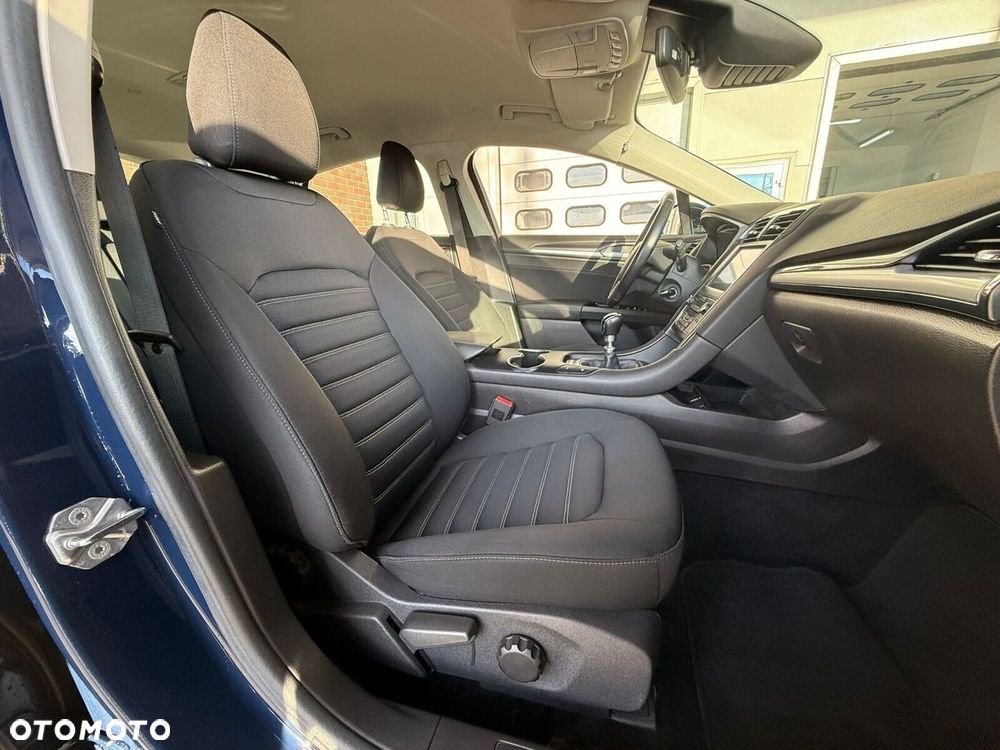 Ford Mondeo - 12