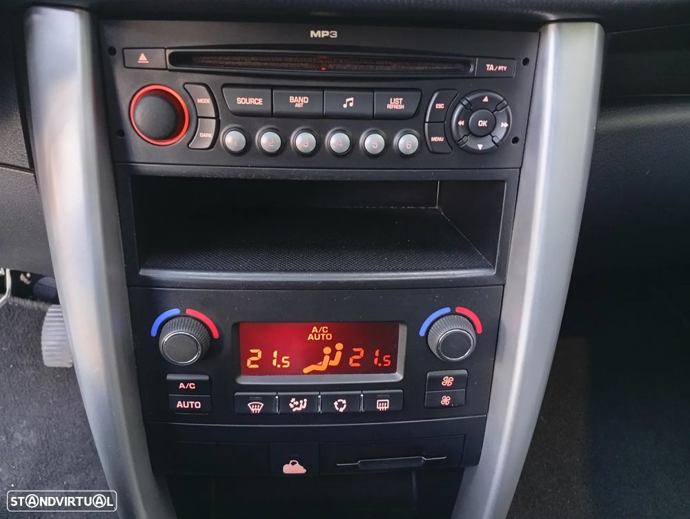 Peugeot 207 SW 1.6 HDi Sport - 12