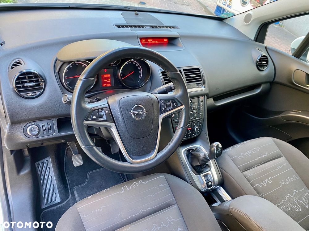 Opel Meriva 1.4 Design Edition - 14