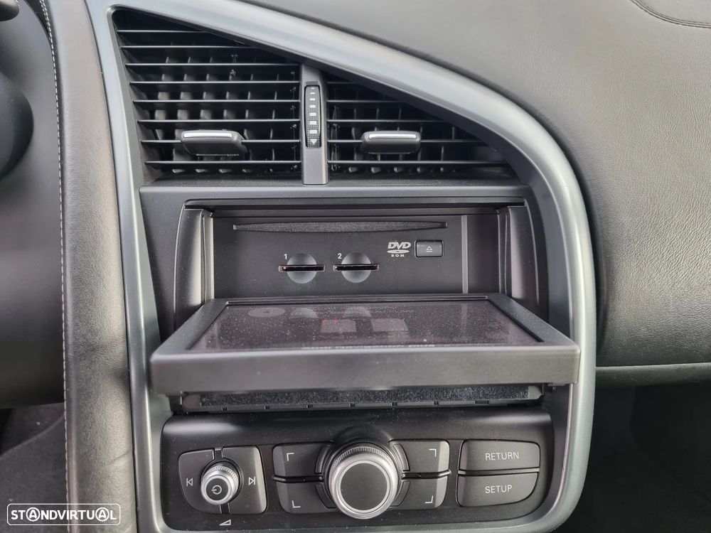 Audi R8 Coupé 4.2 FSI quattro R tronic - 16