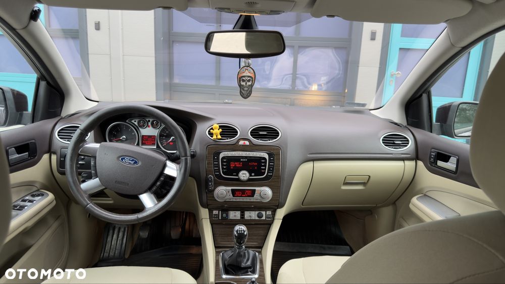 Ford Focus - 7
