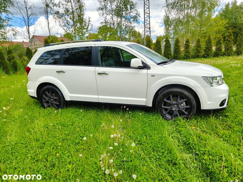 Fiat Freemont 2.0 Multijet Lounge AWD - 3
