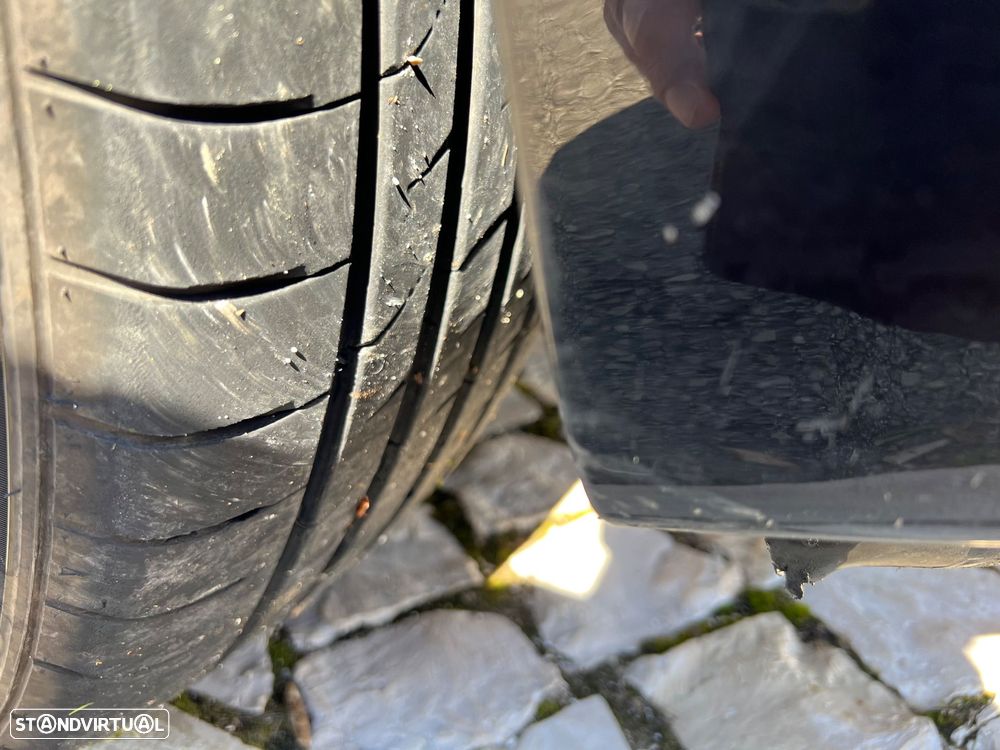 BMW 530 e Pack Desportivo M - 16