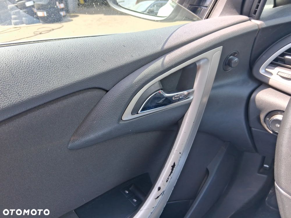 Opel Astra 1.4 T Sport - 6