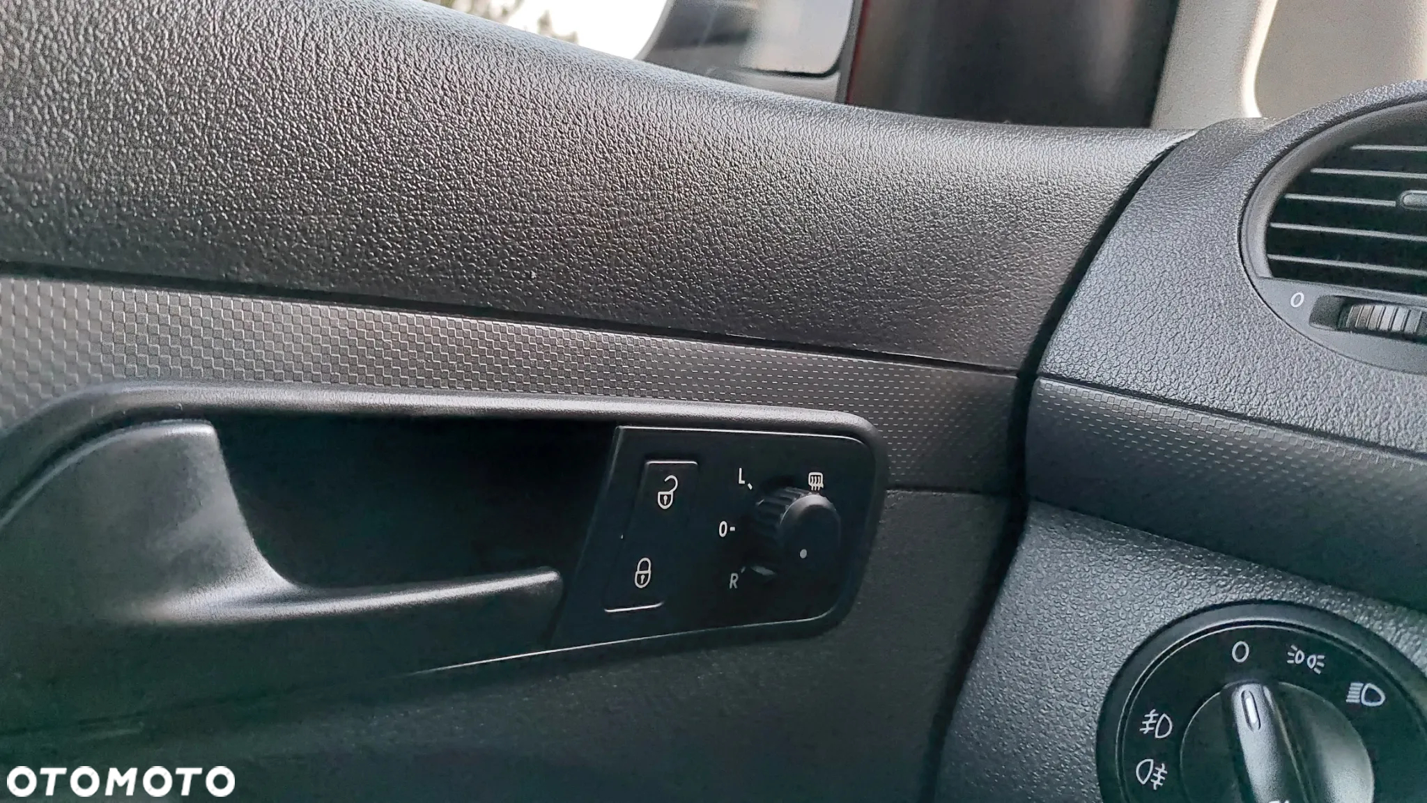 Volkswagen Caddy - 20