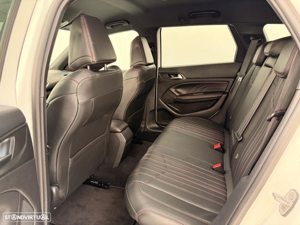 Peugeot 308 SW 1.2 PureTech GT Line EAT6 - 12