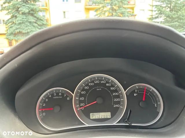 Subaru Impreza - 11