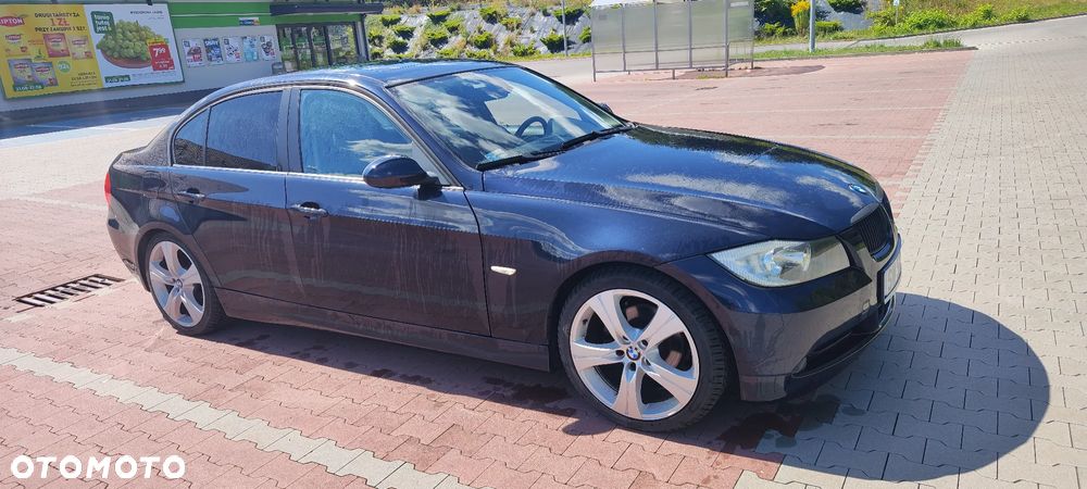 BMW Seria 3 318i - 3