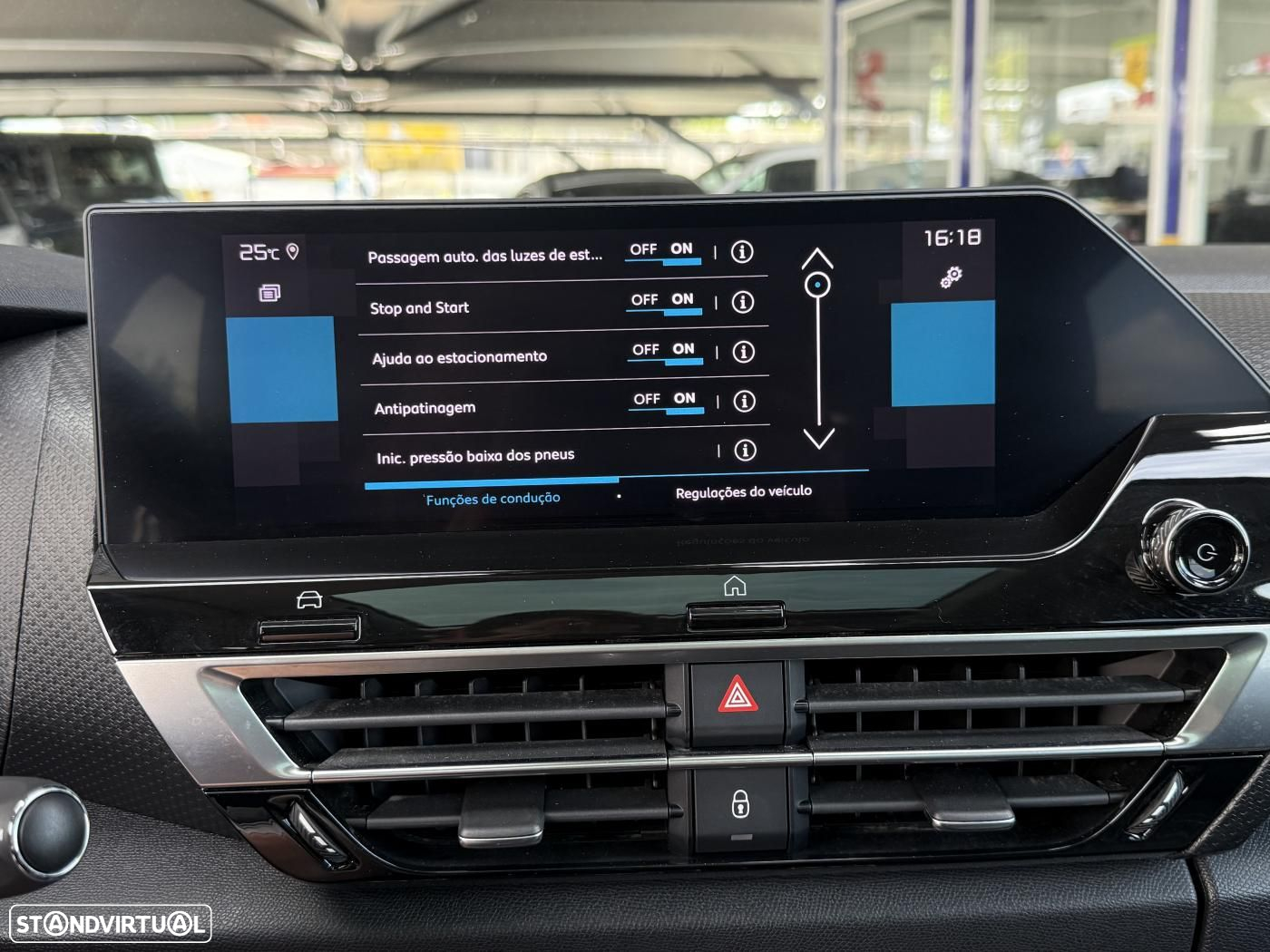 Citroën C4 1.2 PureTech Shine - 31