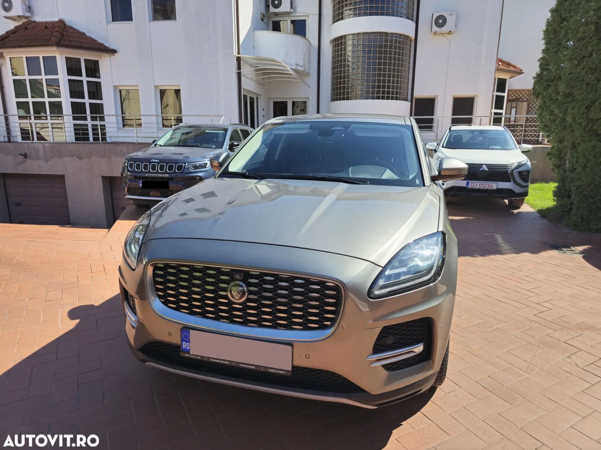 Jaguar E-Pace - 1