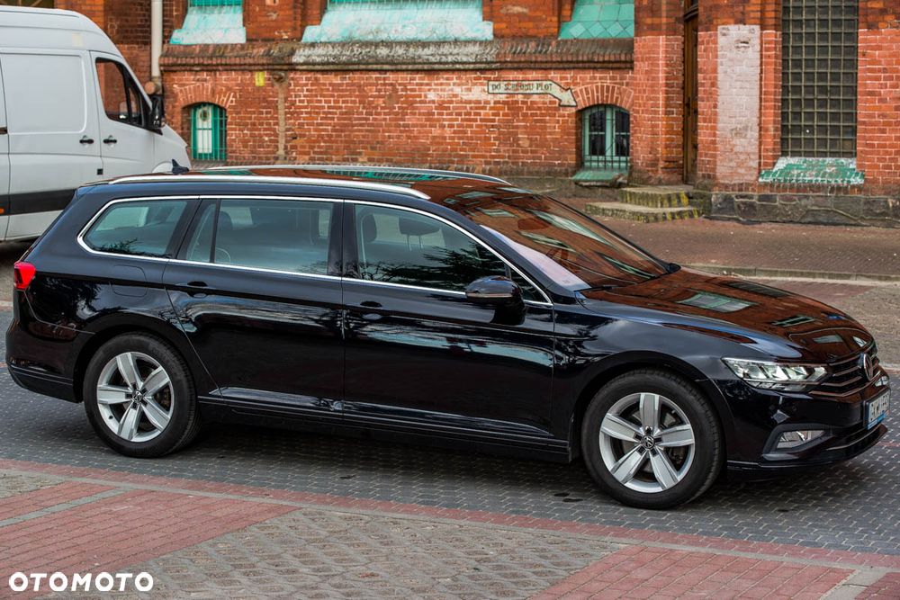 Volkswagen Passat 2.0 TDI SCR DSG Comfortline - 8