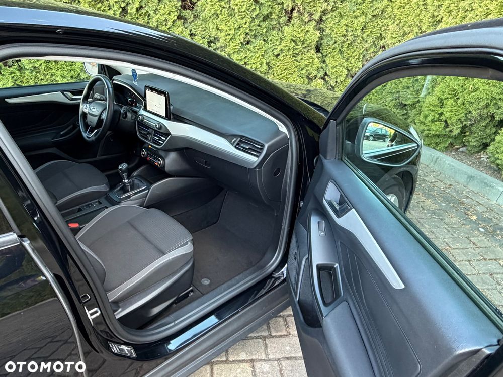 Ford Focus 2.0 TDCi DPF Start-Stopp-System Titanium - 13